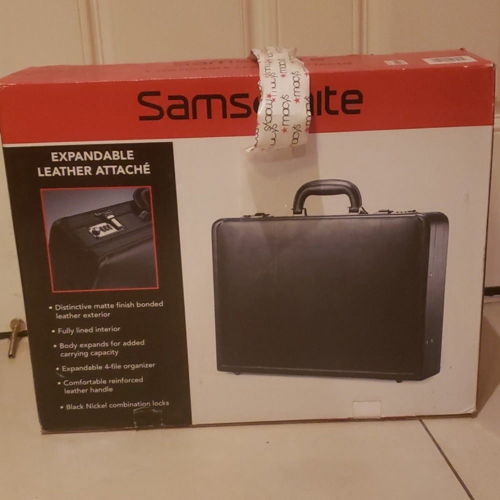 NIB Samsonite Leather Briefcase Organizer - Picture 3 of 4